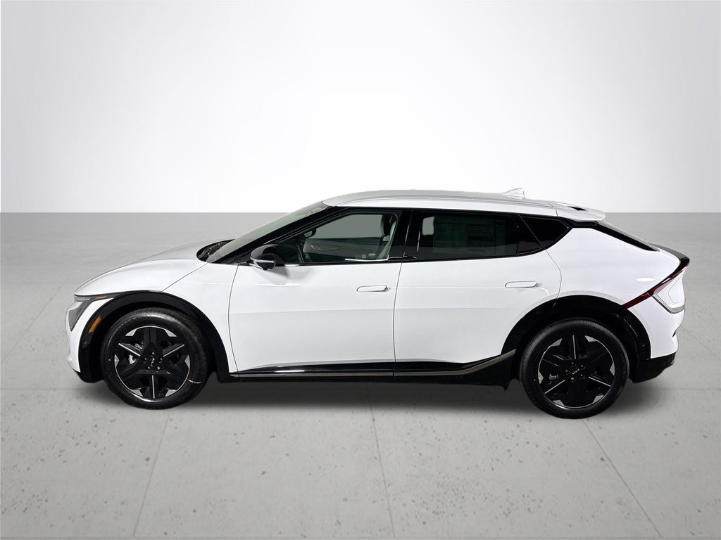 2025 Kia EV6 Wind