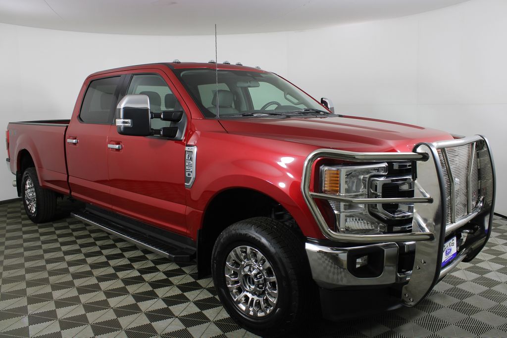 2022 Ford F-250 Super Duty XLT Crew Cab 4WD