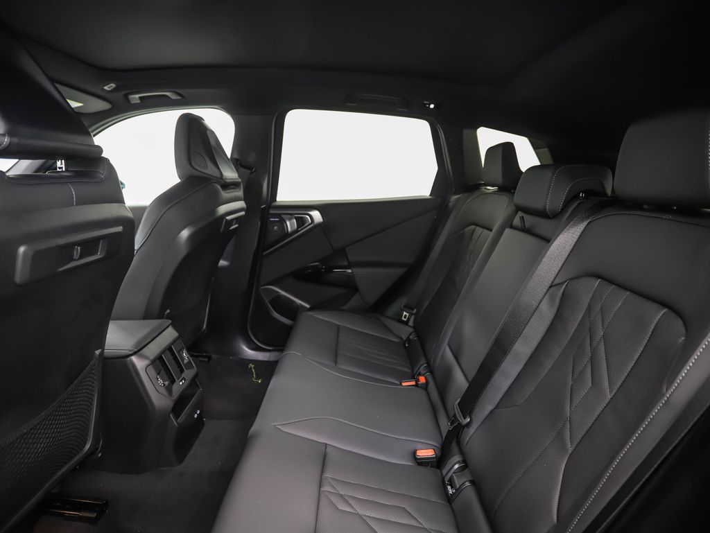 Thumbnail: 2026 BMW X3 - 22