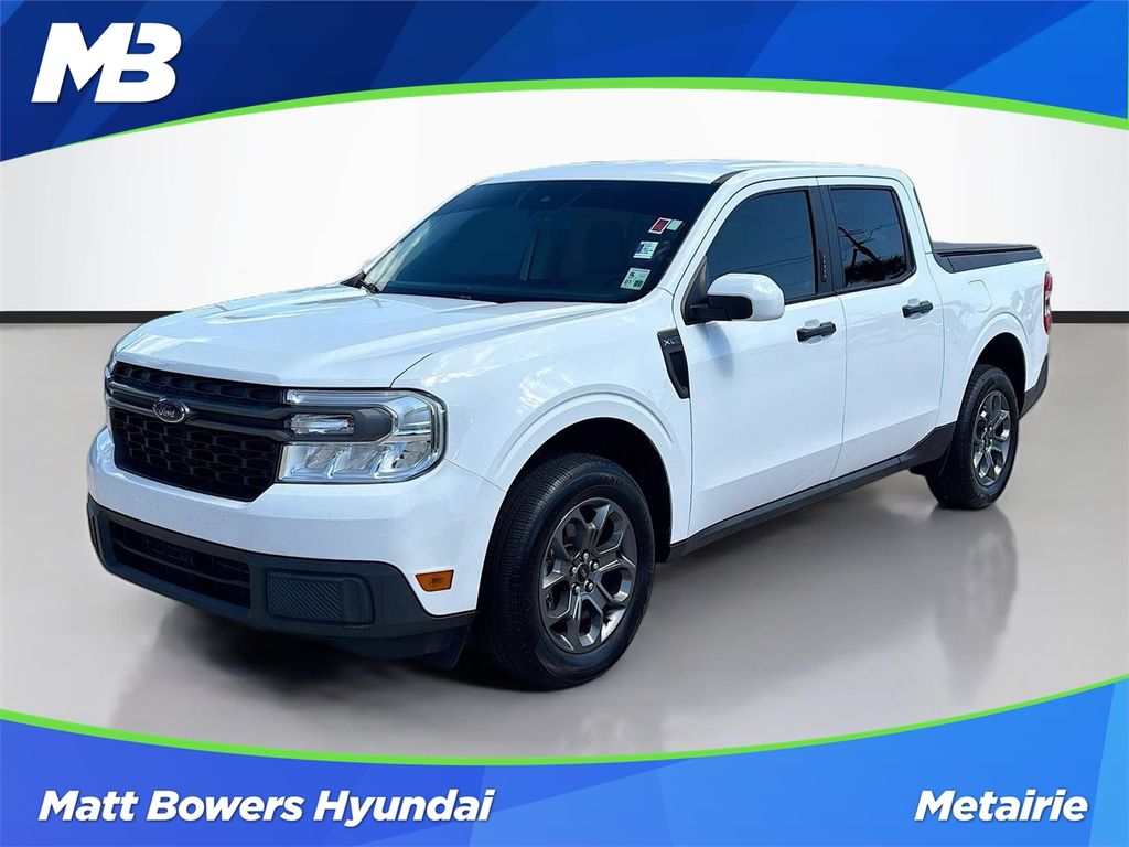 Oxford White 2022 Ford Maverick XLT SuperCrew AWD Pickup Truck All-Wheel Drive 8-Speed Automatic