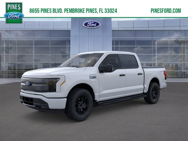 Oxford White 2025 Ford F-150 Lightning XLT SuperCrew AWD Pickup Truck All-Wheel Drive Automatic