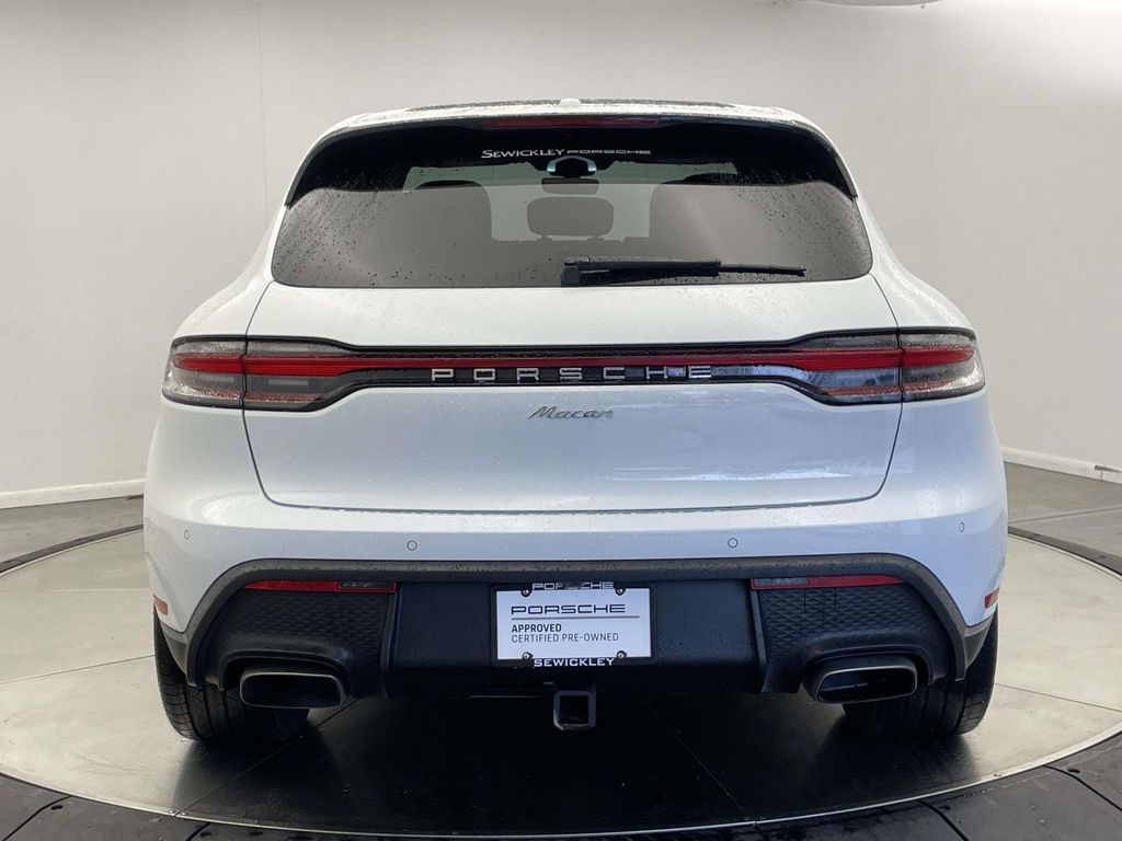 2025 Porsche Macan - 5