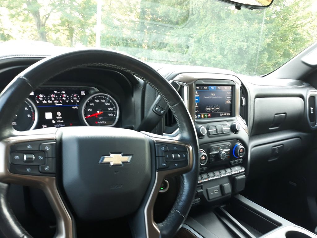 2021 Chevrolet Silverado 1500 High Country 14