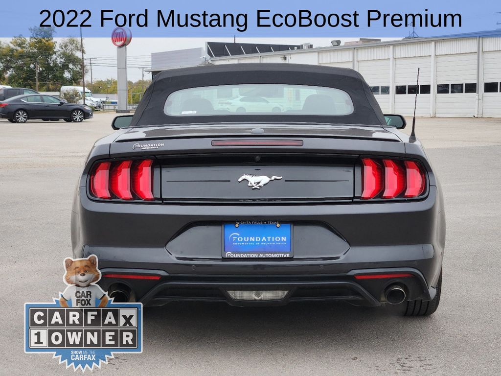 2022 Ford Mustang EcoBoost Premium 6