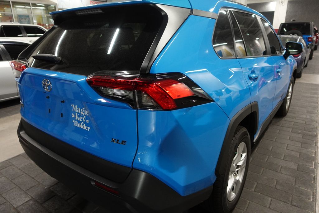 Used 2020 Toyota RAV4 SUV