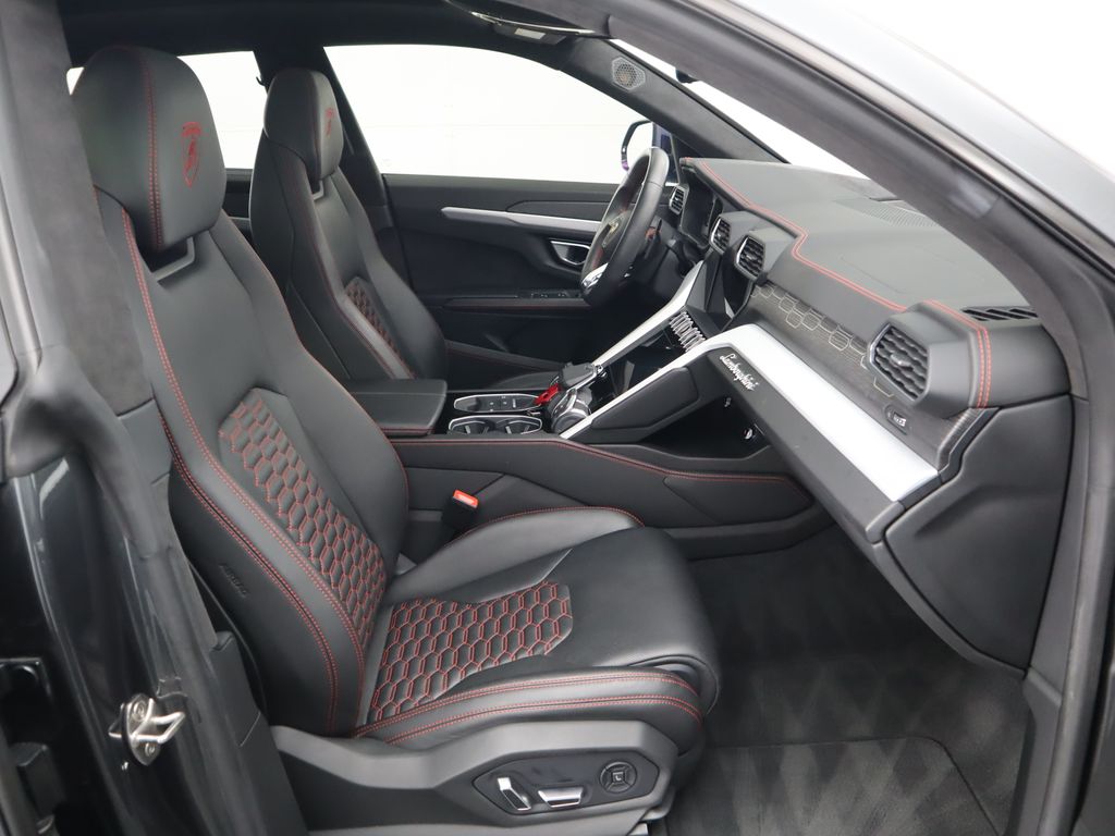 2019 Lamborghini Urus S 21