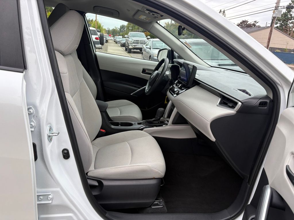 2023 Toyota Corolla Cross L