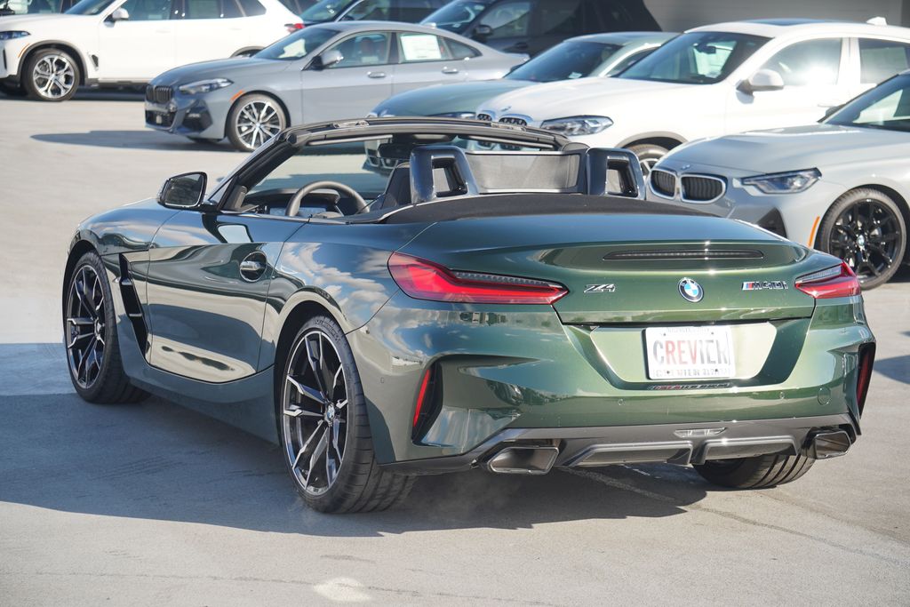 2025 BMW Z4 sDrive M40i 9