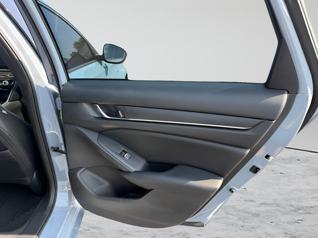 Used 2022 Honda Accord Hybrid Sedan