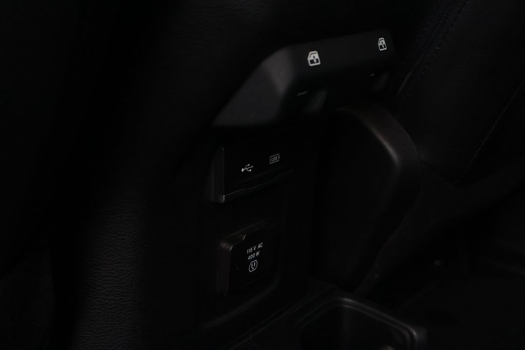 Thumbnail: 2020 Jeep Gladiator - 31