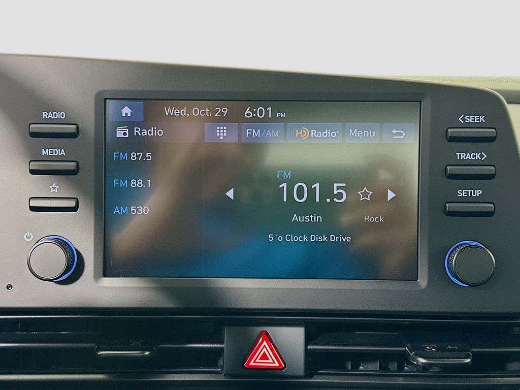 Thumbnail: 2025 Hyundai Elantra - 11