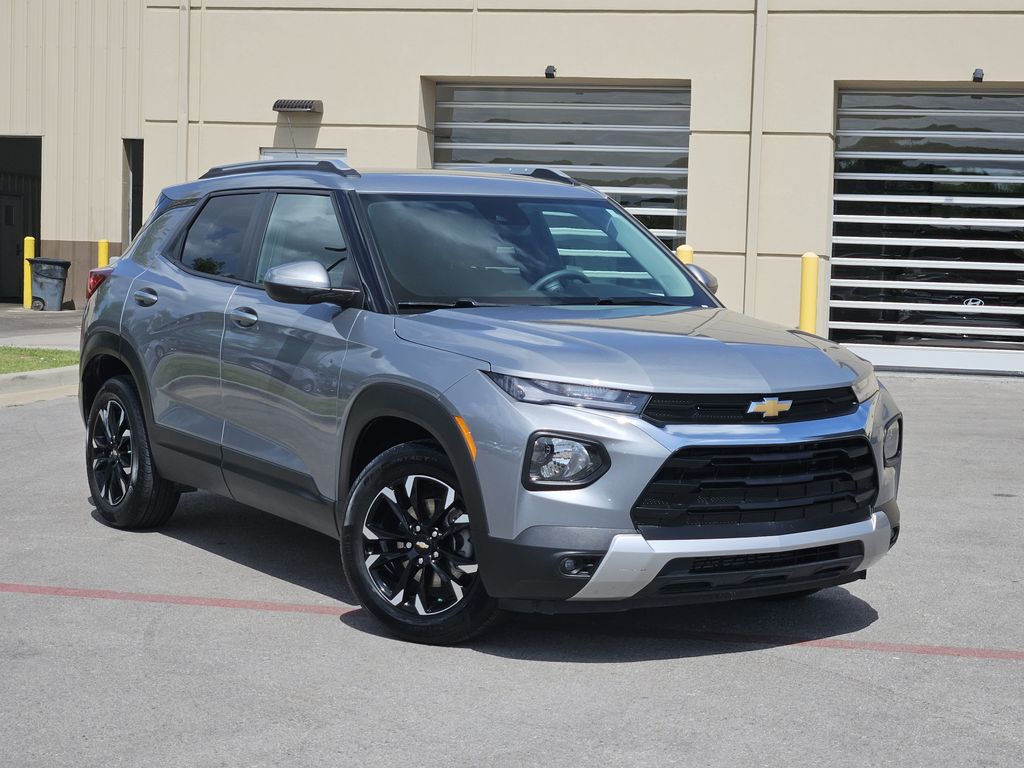 Sterling Gray Metallic 2023 Chevrolet Trailblazer SUV / Crossover Front-Wheel Drive Continuously Variable Transmission