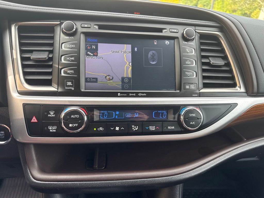 Used 2019 Toyota Highlander SUV