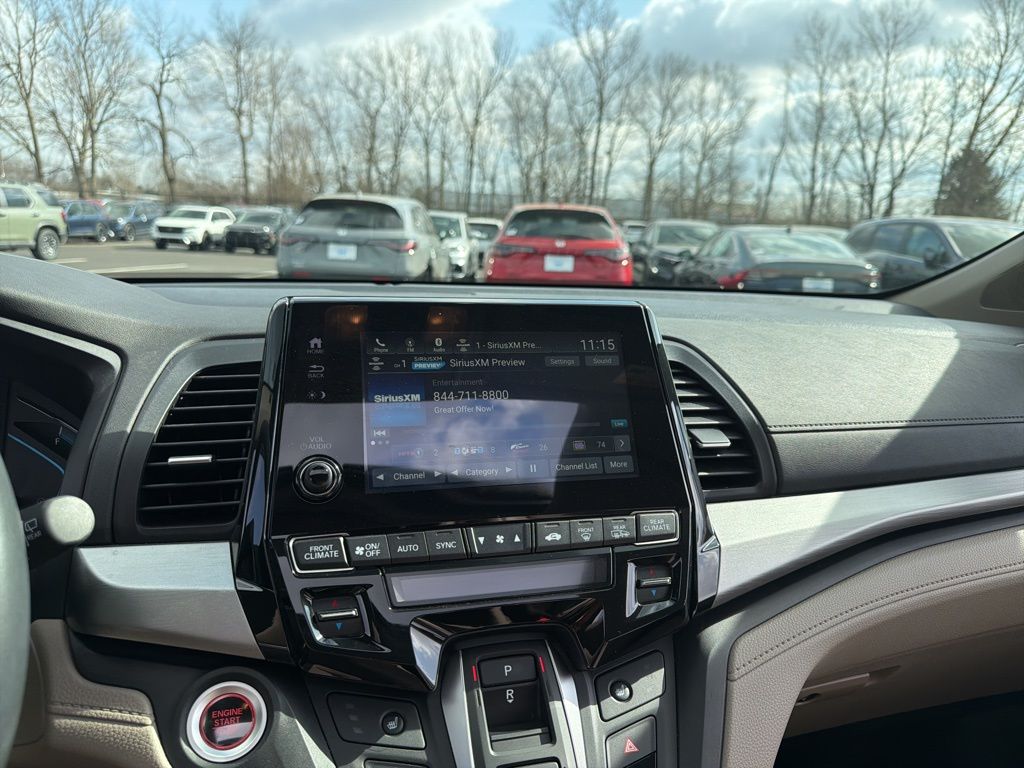 Thumbnail: 2023 Honda Odyssey - 15