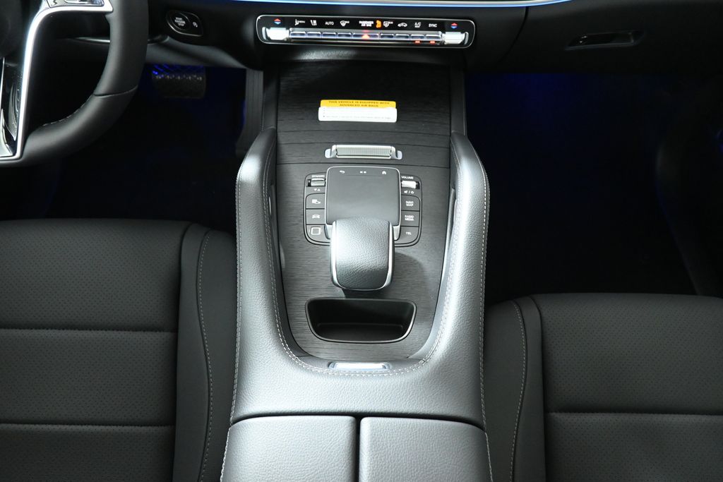 Thumbnail: 2026 Mercedes-Benz GLE - 19