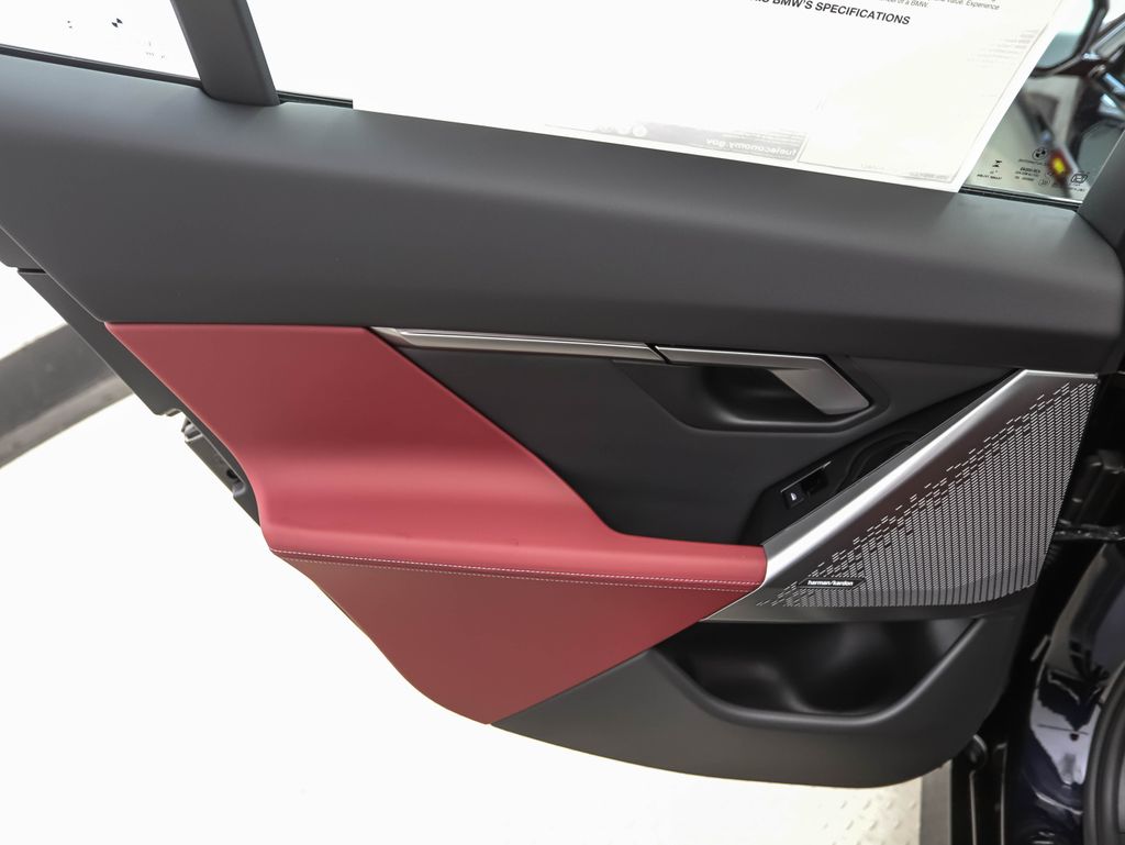 Thumbnail: 2026 BMW i5 - 21