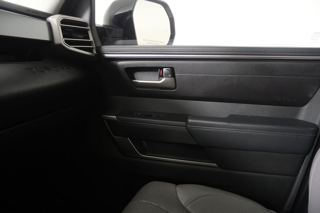 Thumbnail: 2024 Toyota Tundra - 25