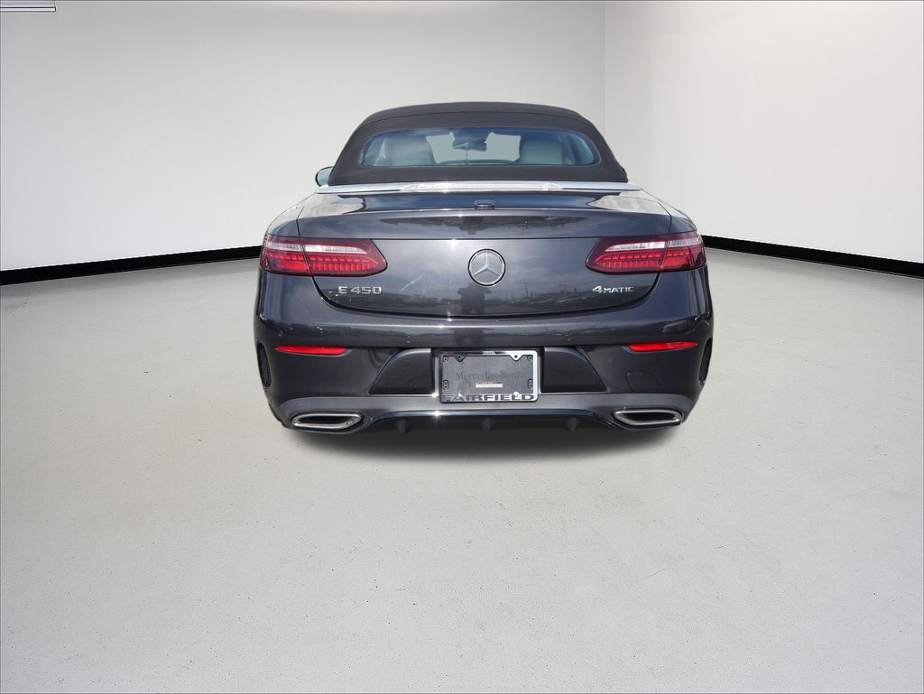 Thumbnail: 2022 Mercedes-Benz E-Class - 4