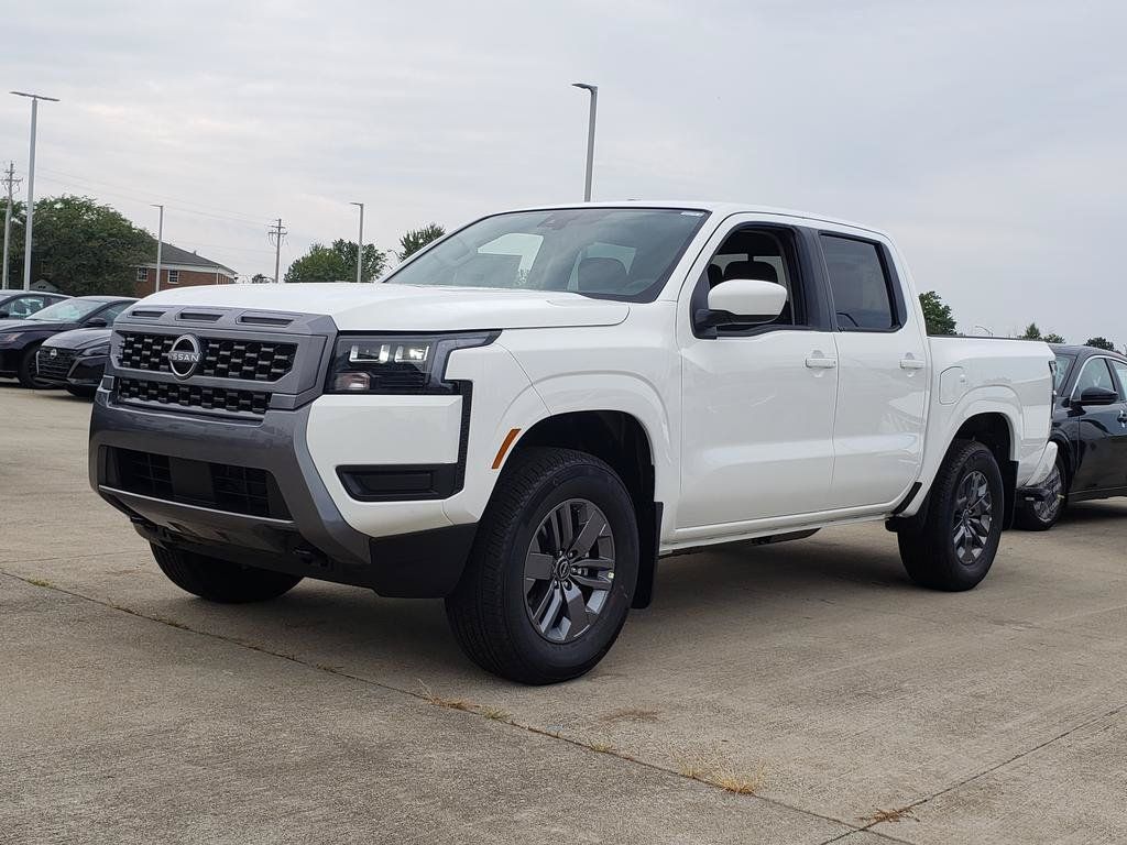 Photo 3 of 2026 Nissan Frontier SV