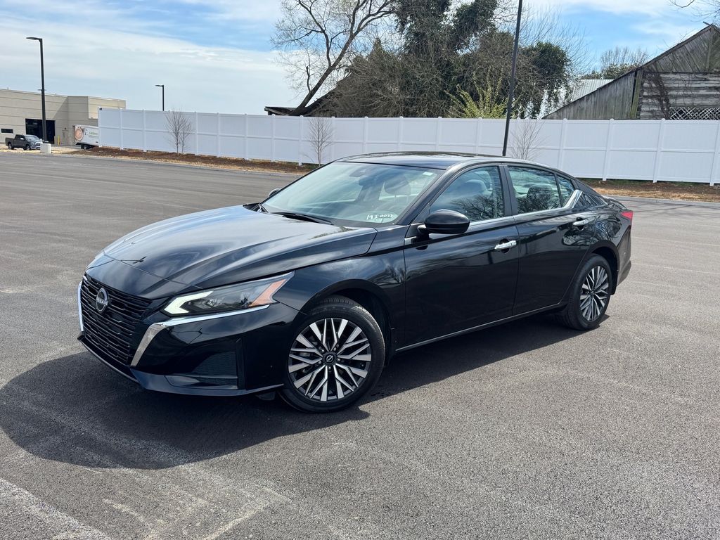 2023 Nissan Altima 2.5 SV AWD
