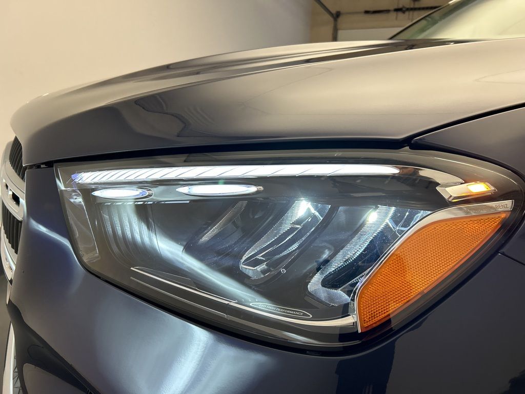 Thumbnail: 2025 Mercedes-Benz GLE - 9