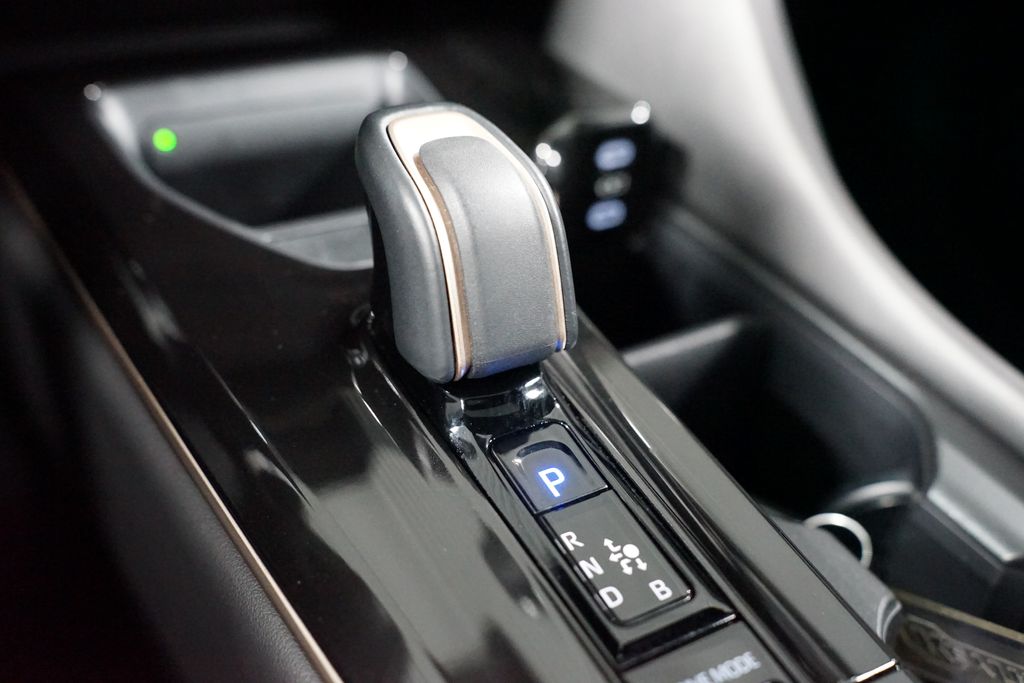 Thumbnail: 2025 Toyota Crown - 22