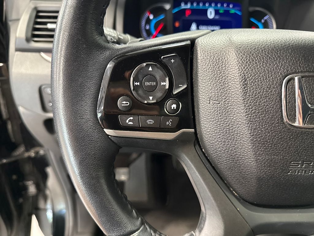 2021 Honda Pilot Special Edition - Image 4