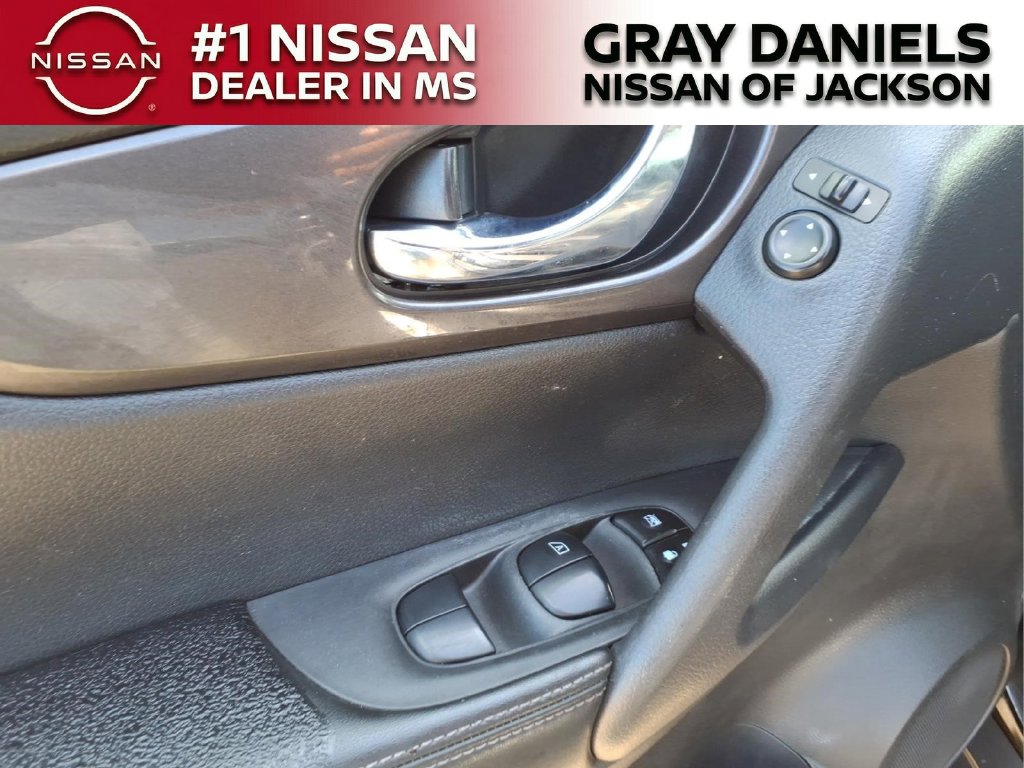 Used 2020 Nissan Rogue SUV