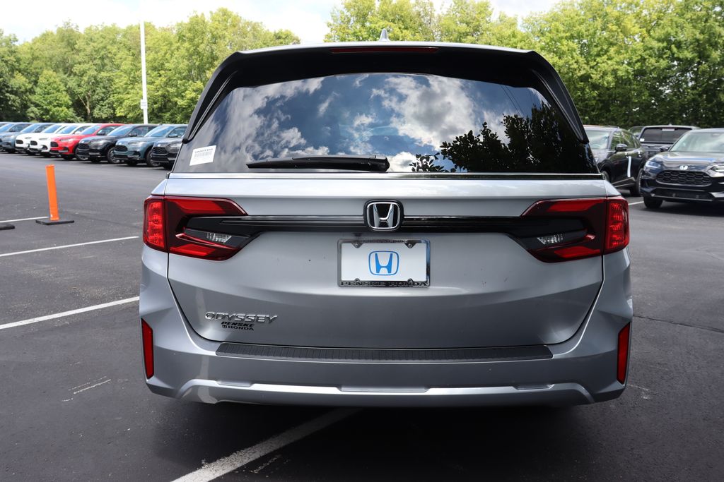 Thumbnail: 2026 Honda Odyssey - 4