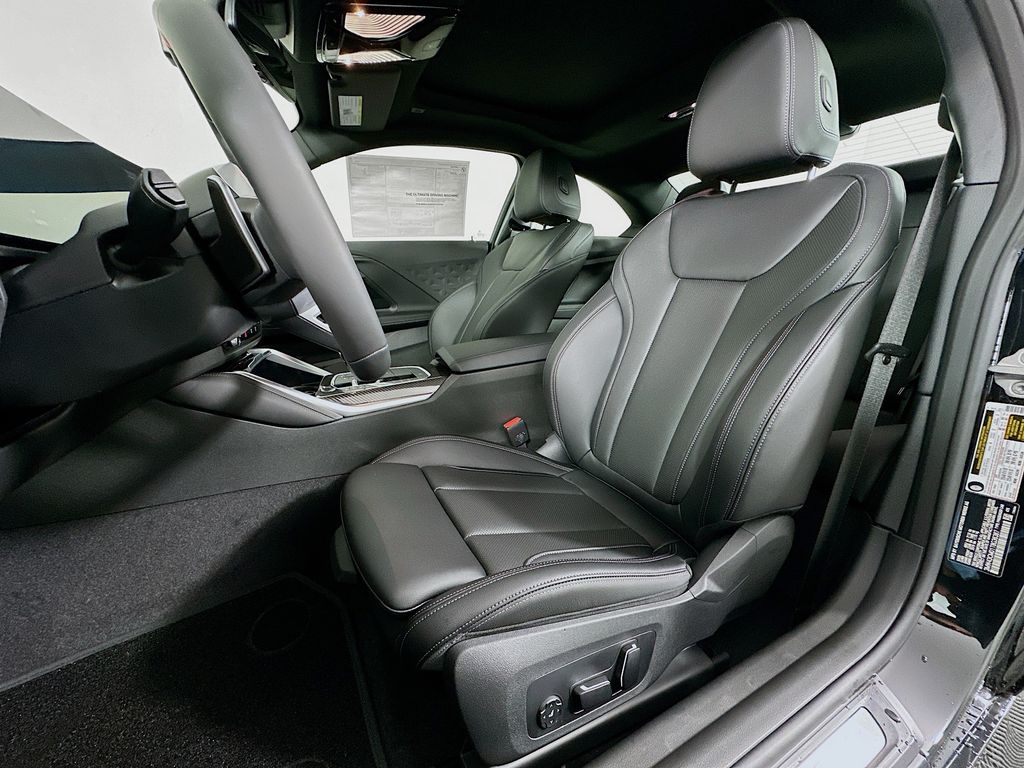 Thumbnail: 2026 BMW 2 Series - 16