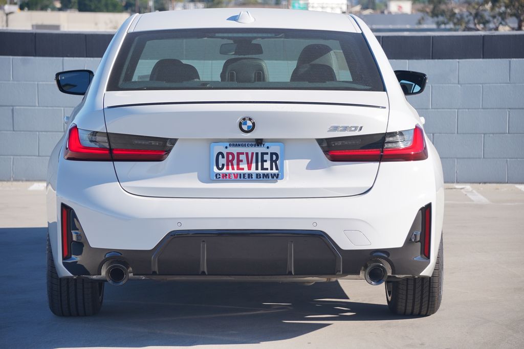 Thumbnail: 2026 BMW 3 Series - 7