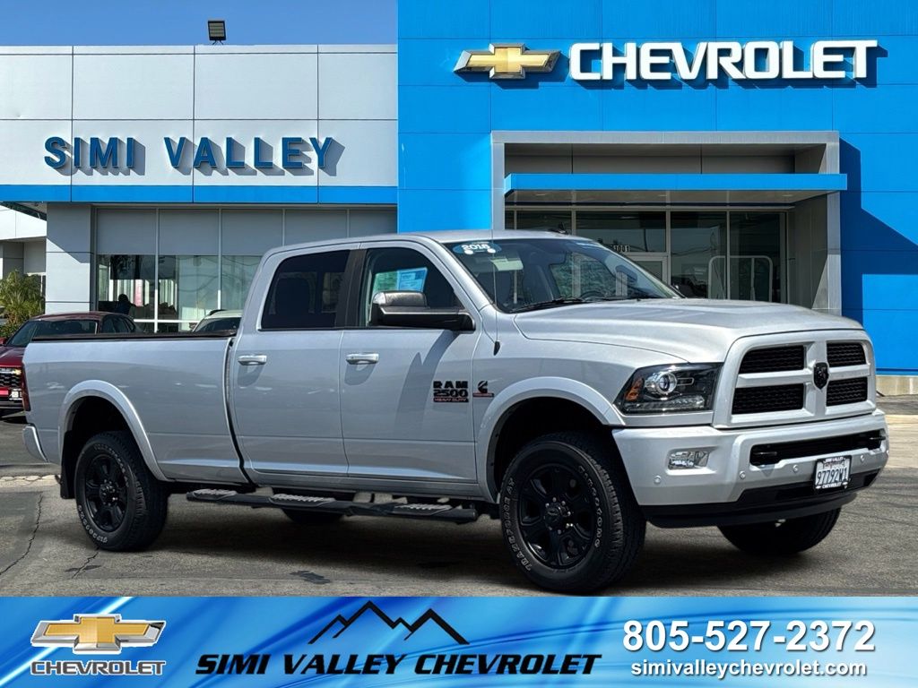 Bright Silver Clearcoat Metallic 2016 RAM 2500 Laramie Crew Cab LB 4WD Pickup Truck Four-Wheel Drive 6-Speed Automatic