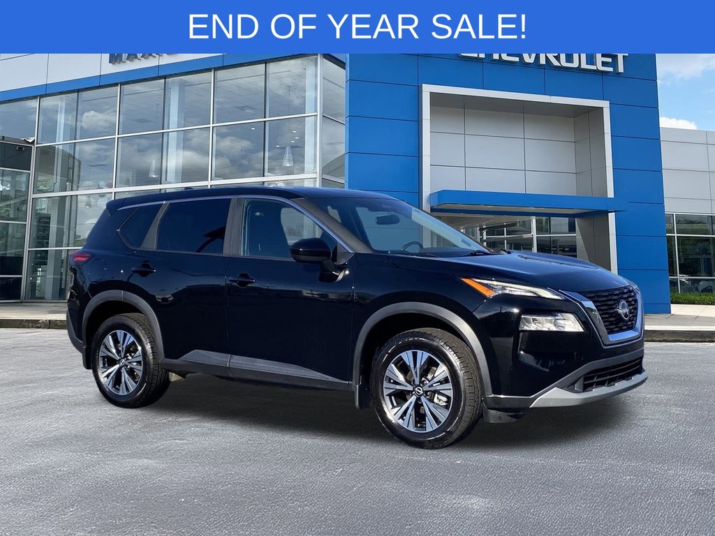 2023 Nissan Rogue SV's photo