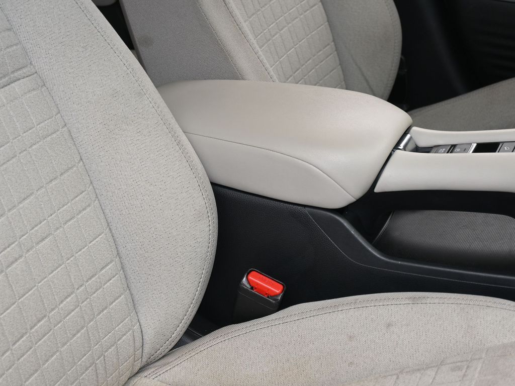 Used 2023 Gray Honda LX image 39