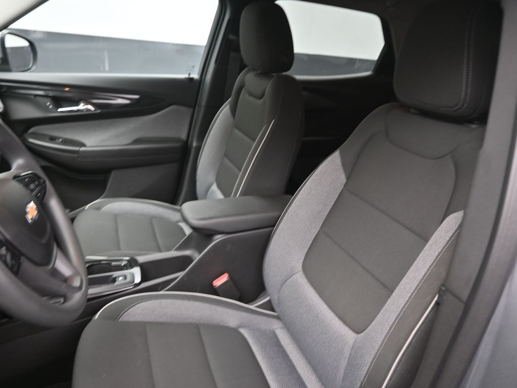 Used 2025 Chevrolet TrailBlazer SUV