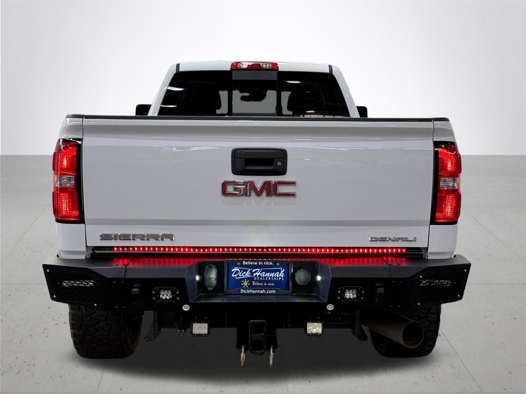 2017 GMC Sierra 3500HD Denali