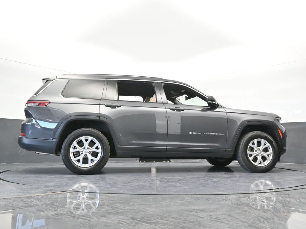 Used 2023 Baltic Gray Metallic Clearcoat Jeep Limited image 69