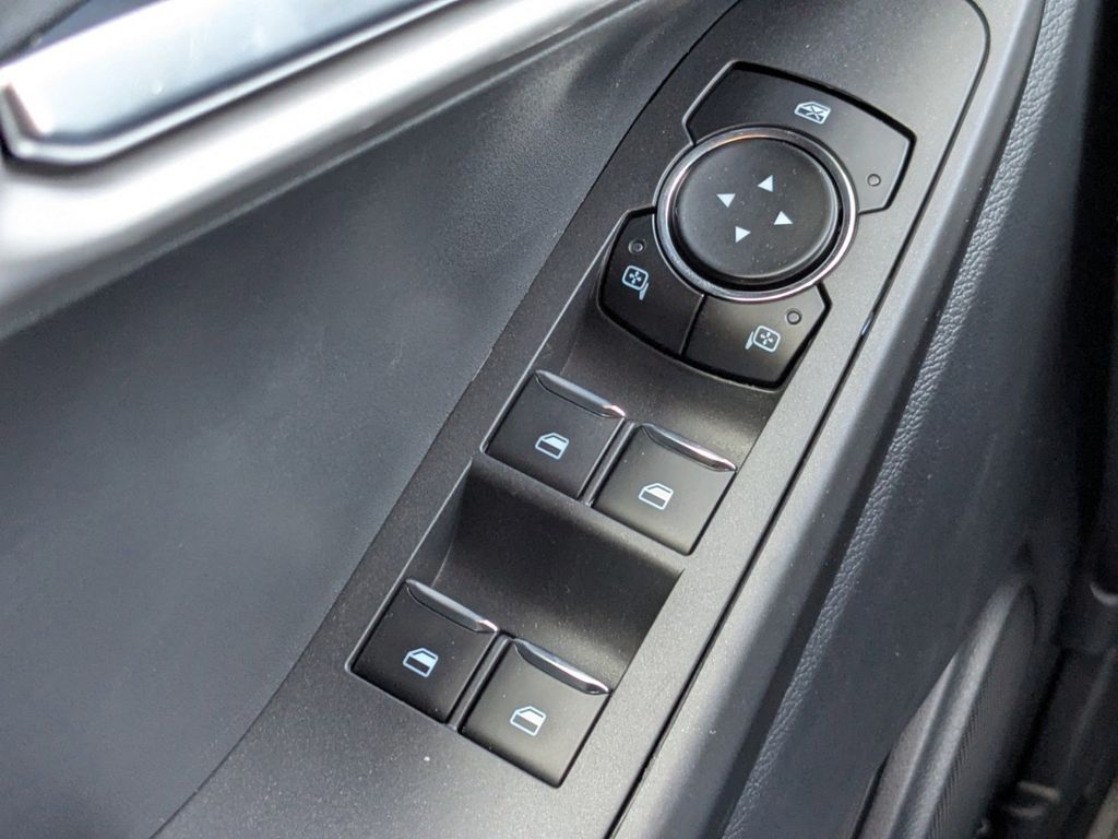 2025 Ford Police Interceptor Utility 