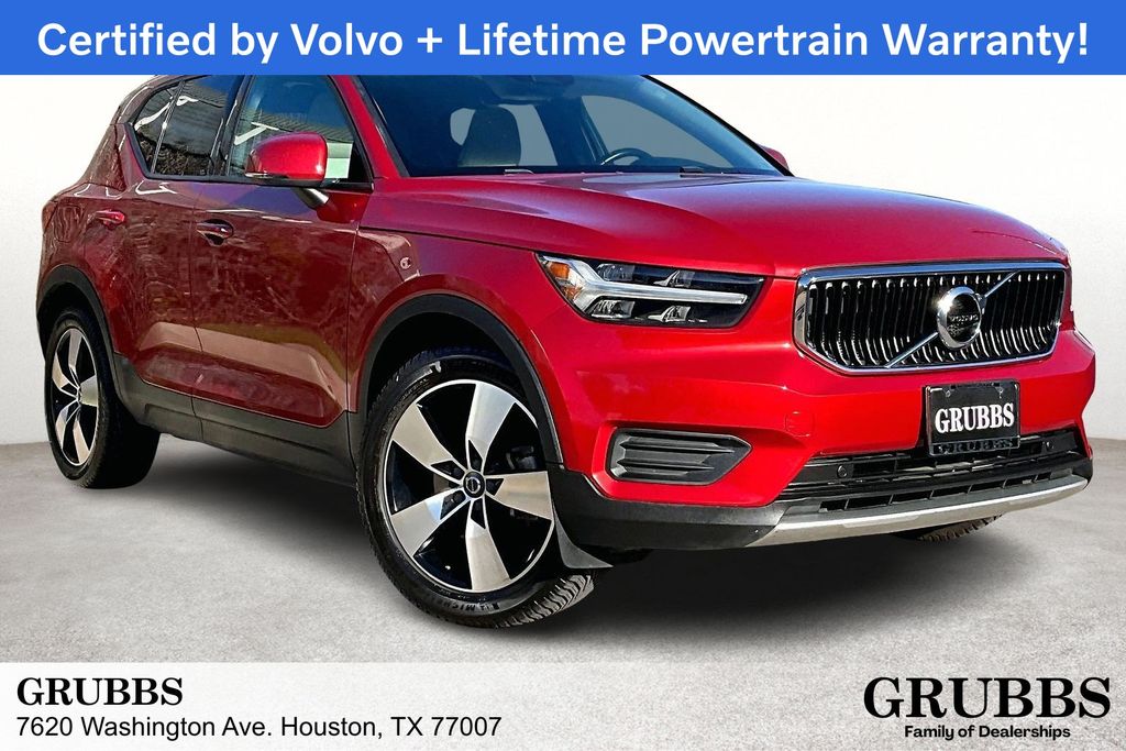 2019 Volvo XC40 T5 Momentum AWD