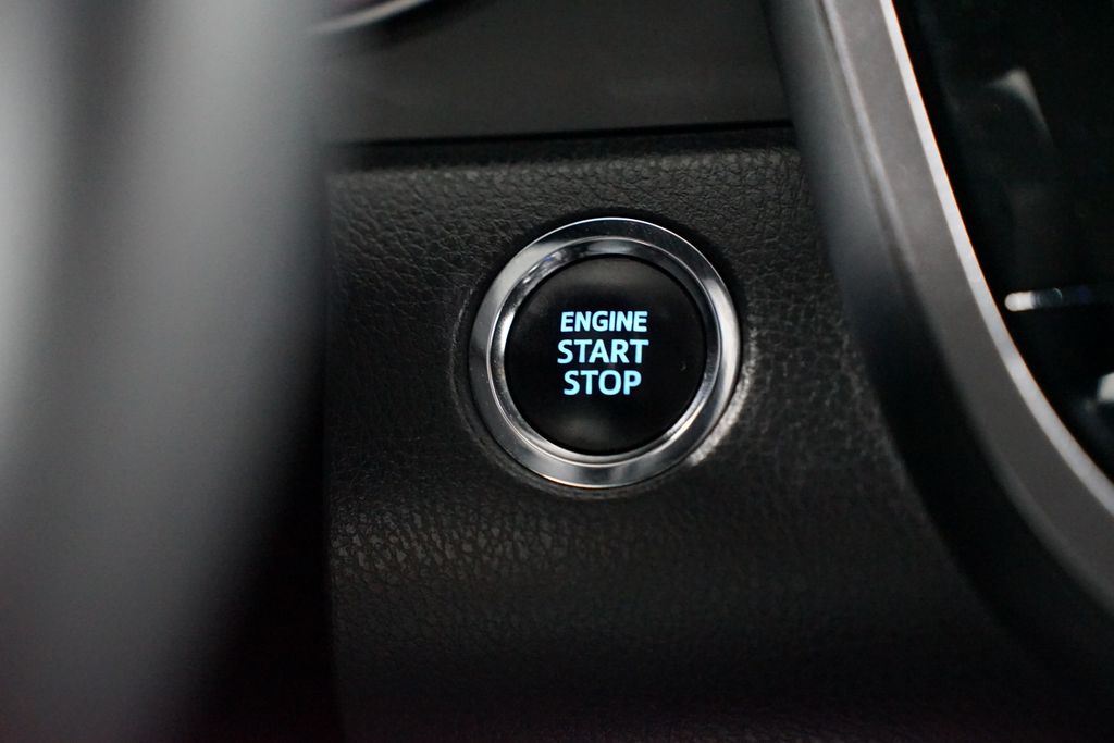 Thumbnail: 2023 Toyota Camry - 24