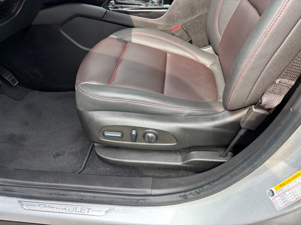 Used Car 2022 Chevrolet Blazer  Rs For Sale Under $30,000 In Austin, Texas