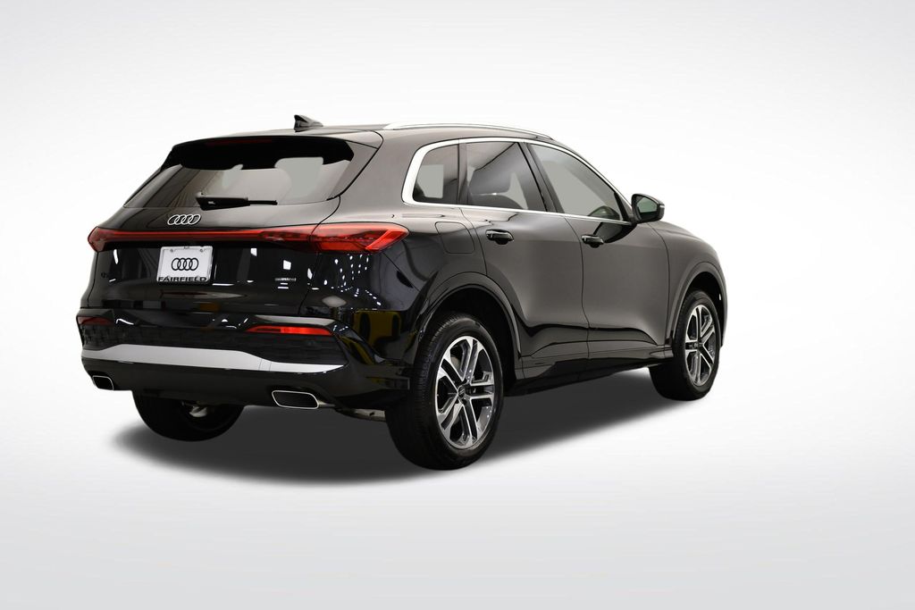 Thumbnail: 2025 Audi Q5 - 5