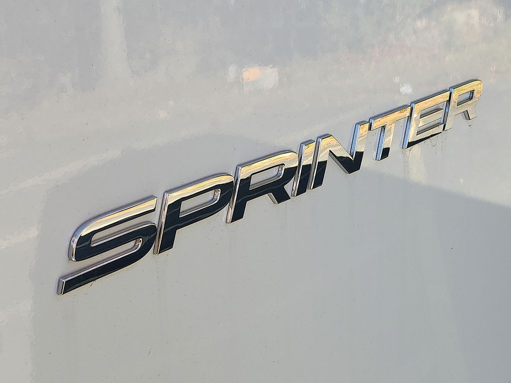 Thumbnail: 2025 Mercedes-Benz Sprinter - 16