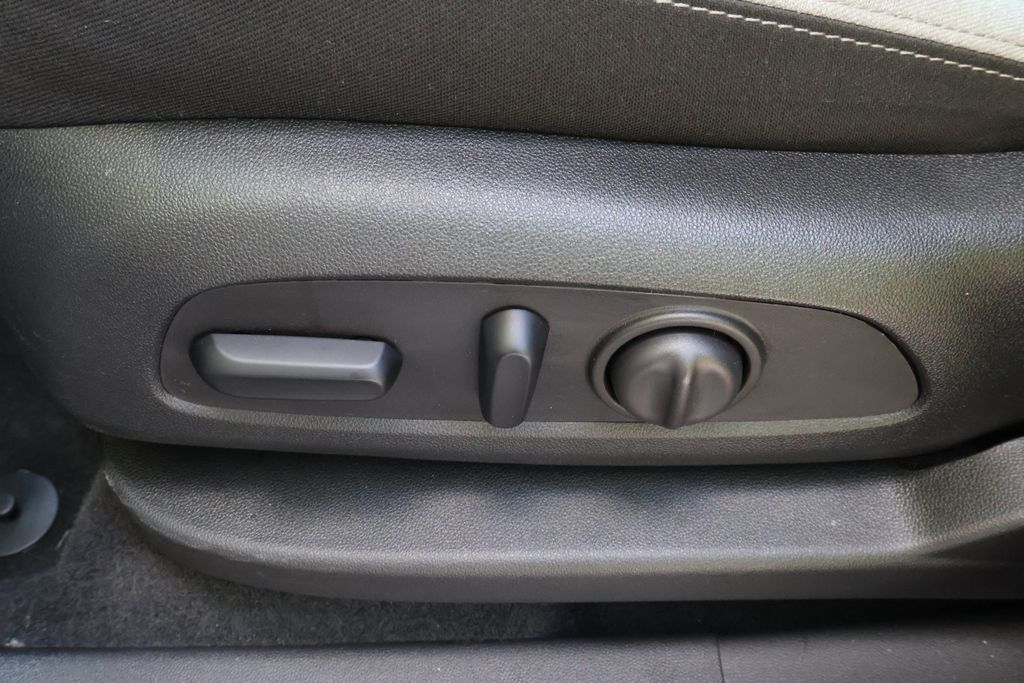 2023 Chevrolet Equinox LT 31