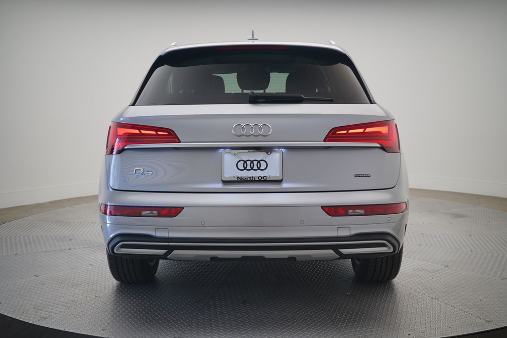 Thumbnail: 2023 Audi Q5 - 4