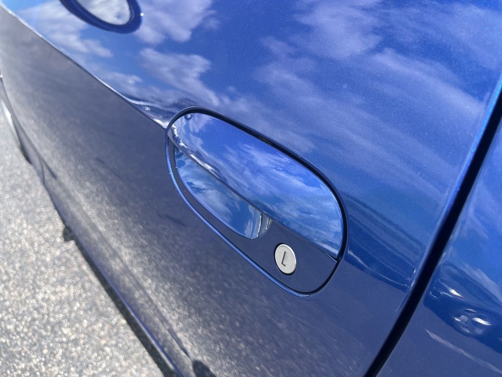Thumbnail: 2008 BMW Z4 - 13