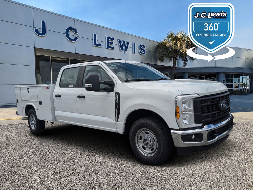 2025 Ford F-250 Super Duty XL