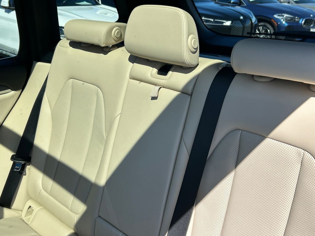 Thumbnail: 2023 BMW X3 - 31