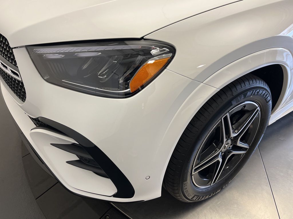 Thumbnail: 2026 Mercedes-Benz GLE - 9