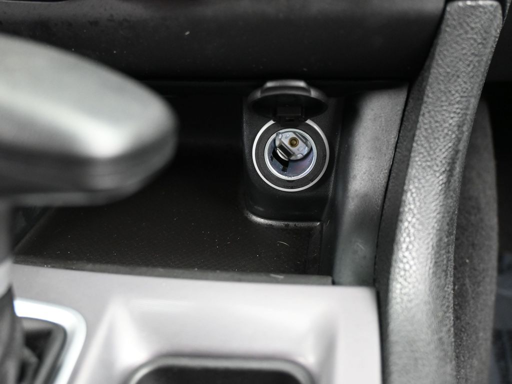 Used 2023 Octane Red Pearlcoat Dodge SXT image 23